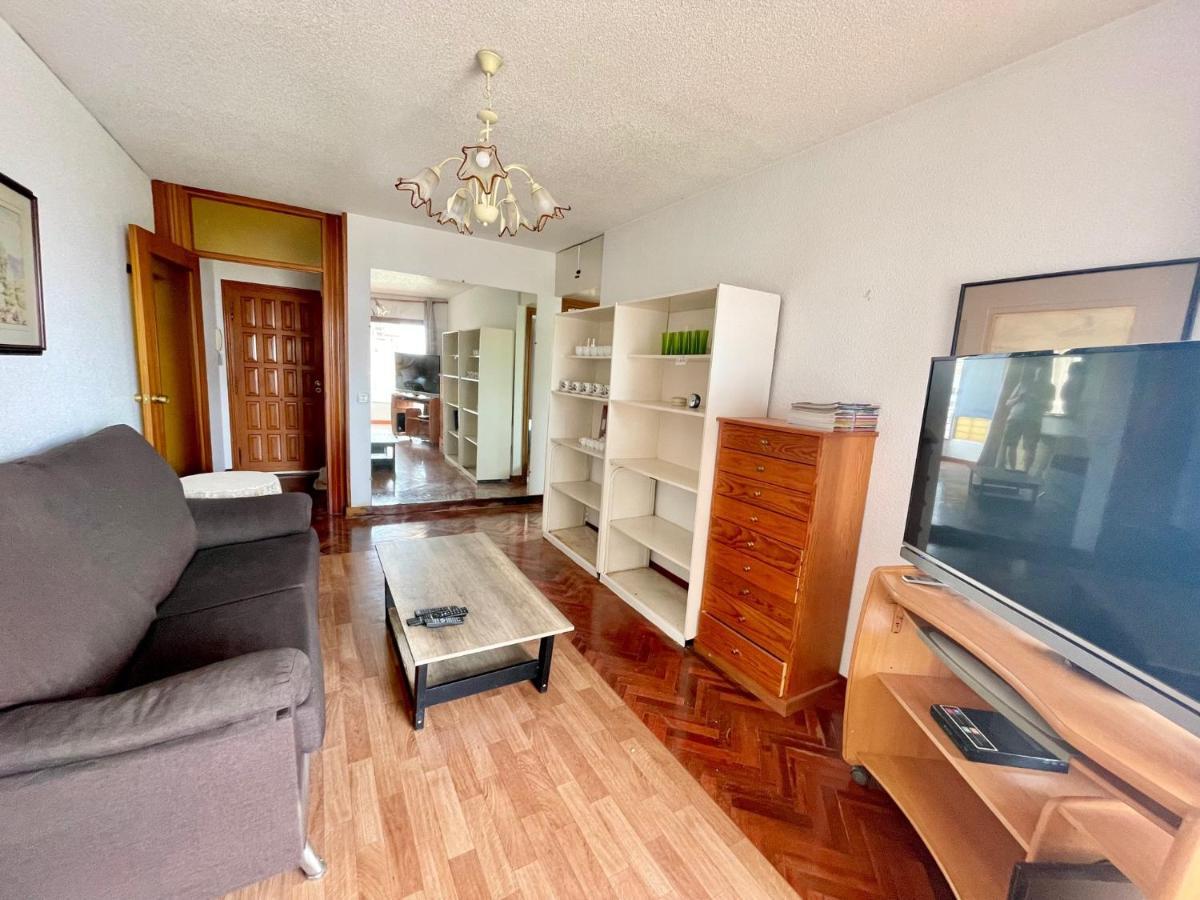 Zeus Apartment